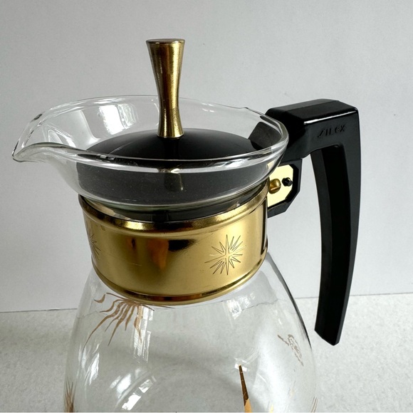 Vintage Midcentury Atomic Coffee Carafe - Picture 9 of 16